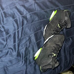 Retro Jordan 6 electric green